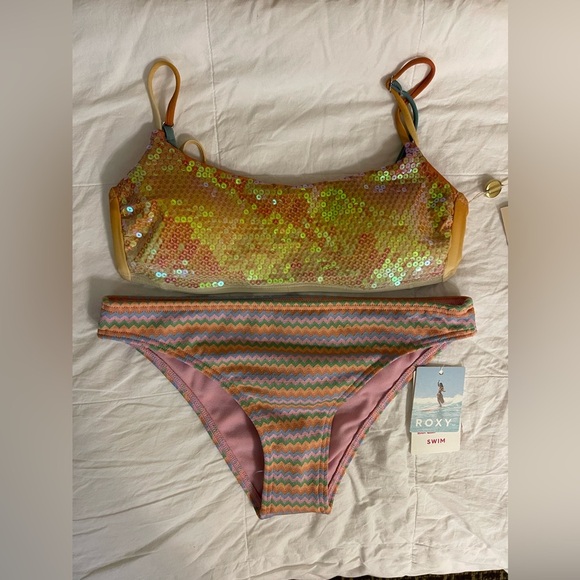 NWT Roxy/Gianni Bini Bikini XS - Picture 1 of 5